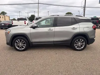 GMC Terrain 2023 AWD SLT 4p SUV