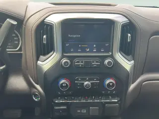 Chevrolet Silverado 1500 2021 4x4 LTZ 4dr Crew Cab 5.8 ft. SB