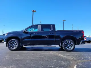 Chevrolet Silverado 1500 2023 4x4 LT 4dr Crew Cab 5.8 ft. SB w/2FL