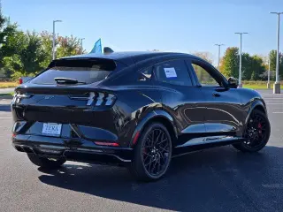 Ford Mustang Mach-E 2023 AWD GT 4dr SUV