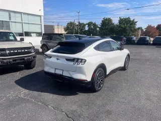 Ford Mustang Mach-E 2024 AWD Premium 4dr SUV