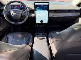 Ford Mustang Mach-E 2021 AWD Premium 4dr SUV