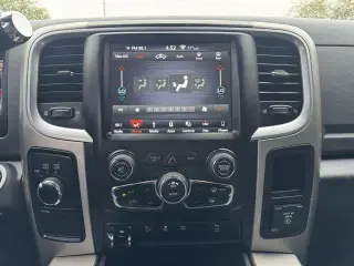 Ram 2500 2018 4x4 Big Horn 4dr Crew Cab 6.3 ft. SB Pickup