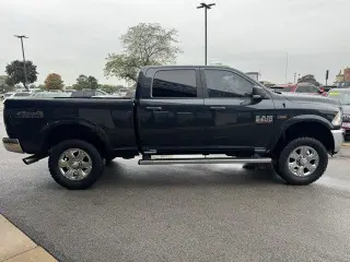 Ram 2500 2018 4x4 Big Horn 4dr Crew Cab 6.3 ft. SB Pickup