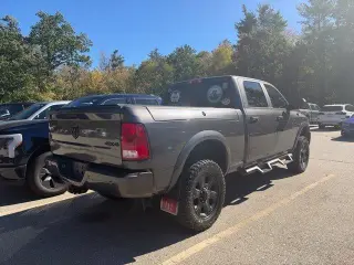 Ram 2500 2018 4x4 SLT 4dr Crew Cab 6.3 ft. SB Pickup
