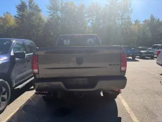 Ram 2500 2018 4x4 SLT 4dr Crew Cab 6.3 ft. SB Pickup
