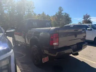 Ram 2500 2018 4x4 SLT 4dr Crew Cab 6.3 ft. SB Pickup