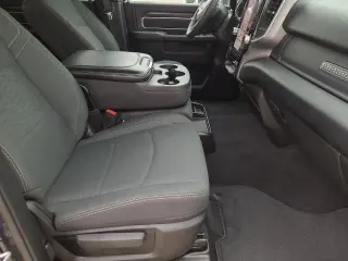 Ram 2500 2026 4x4 Big Horn 4dr Cabina de Tripulación 6.3 ft. SB Camioneta