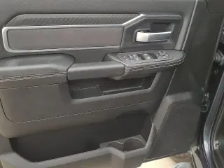 Ram 2500 2026 4x4 Big Horn 4dr Cabina de Tripulación 6.3 ft. SB Camioneta
