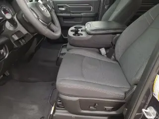Ram 2500 2026 4x4 Big Horn 4dr Cabina de Tripulación 6.3 ft. SB Camioneta