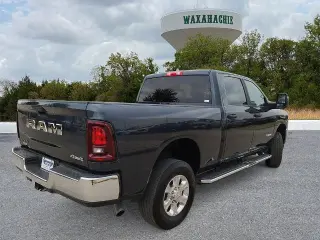 Ram 2500 2026 4x4 Big Horn 4dr Cabina de Tripulación 6.3 ft. SB Camioneta