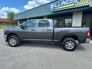 Ram 2500 2024 4x4 Tradesman 4dr Crew Cab 6.3 ft. SB Pickup