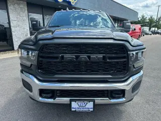 Ram 2500 2024 4x4 Tradesman 4dr Crew Cab 6.3 ft. SB Pickup