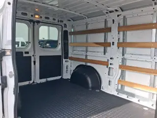 Ram ProMaster 2025 SLT+ 2500 136 WB 3dr Low Roof Cargo Van