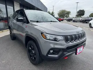 Jeep Compass 2023 4x4 Trailhawk 4dr SUV
