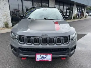 Jeep Compass 2023 4x4 Trailhawk 4dr SUV