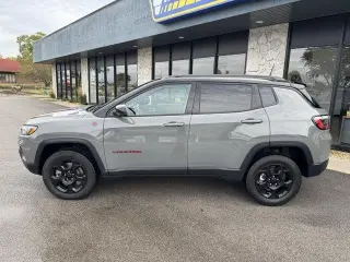 Jeep Compass 2023 4x4 Trailhawk 4dr SUV