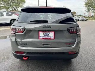 Jeep Compass 2023 4x4 Trailhawk 4dr SUV