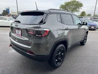 Jeep Compass 2023 4x4 Trailhawk 4dr SUV