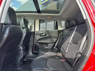 Jeep Compass 2017 4x4 Limited 4dr SUV (lanzamiento a mitad de año)
