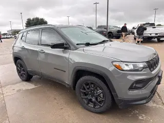 Jeep Compass 2024 4x4 Latitude 4dr SUV
