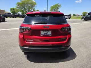 Jeep Compass 2021 Limited 4dr SUV
