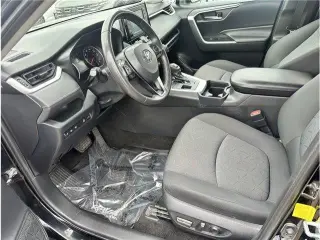 Toyota RAV4 2020 AWD XLE 4dr SUV