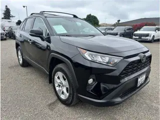 Toyota RAV4 2020 AWD XLE 4dr SUV