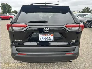 Toyota RAV4 2020 AWD XLE 4dr SUV