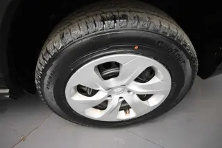 Toyota RAV4 2025 LE 4dr SUV