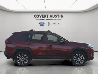 Toyota RAV4 2024 XLE Premium 4dr SUV