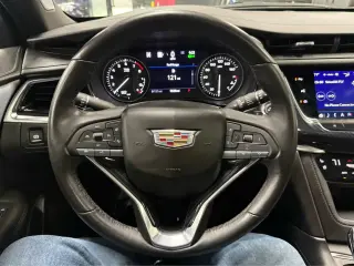 2024 Cadillac XT6