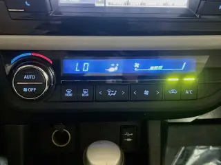 Toyota Corolla 2014 LE 4dr Sedán