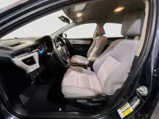 Toyota Corolla 2014 LE 4dr Sedán