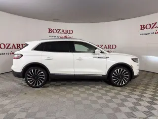 Lincoln Nautilus 2022 AWD Black Label 4dr SUV