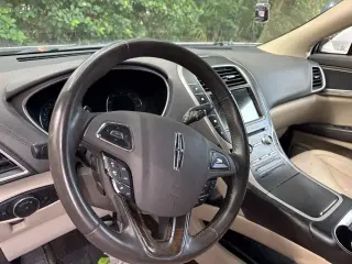 Lincoln MKX 2017 AWD Select 4dr SUV