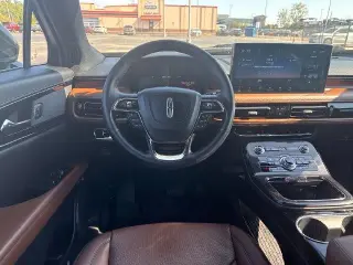 Lincoln Nautilus 2023 AWD Reserve 4dr SUV