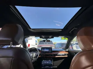 Lincoln Nautilus 2022 AWD Reserve 4dr SUV