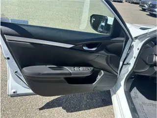 Honda Civic 2021 LX 4dr Sedán