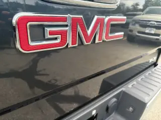 GMC Sierra 1500 Limited 2019 4x4 SLE 4dr Double Cab 6.5 ft. SB