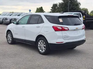 Chevrolet Equinox 2021 4x4 LS 4dr SUV w/1LS