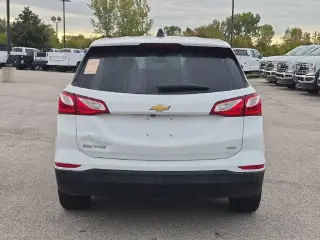 Chevrolet Equinox 2021 4x4 LS 4dr SUV w/1LS