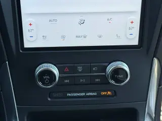 Ford Edge 2024 AWD Titanium 4dr SUV