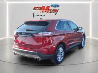 Ford Edge 2023 AWD Titanium 4dr Crossover