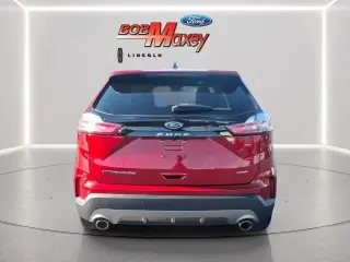 Ford Edge 2023 AWD Titanium 4dr Crossover