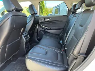 Ford Edge 2020 AWD Titanium 4dr Crossover