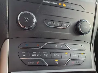 Ford Edge 2019 AWD SEL 4dr Crossover