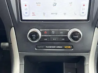 Ford Edge 2023 AWD SEL 4dr Crossover