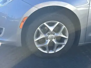 Chrysler Pacifica 2020 Limited 4dr Mini-Van