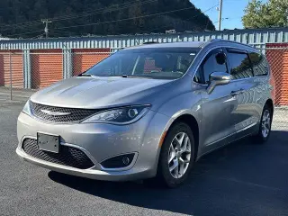 Chrysler Pacifica 2020 Limited 4dr Mini-Van